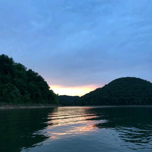 Meet your Posher, Jessica - Picture 1 of 1